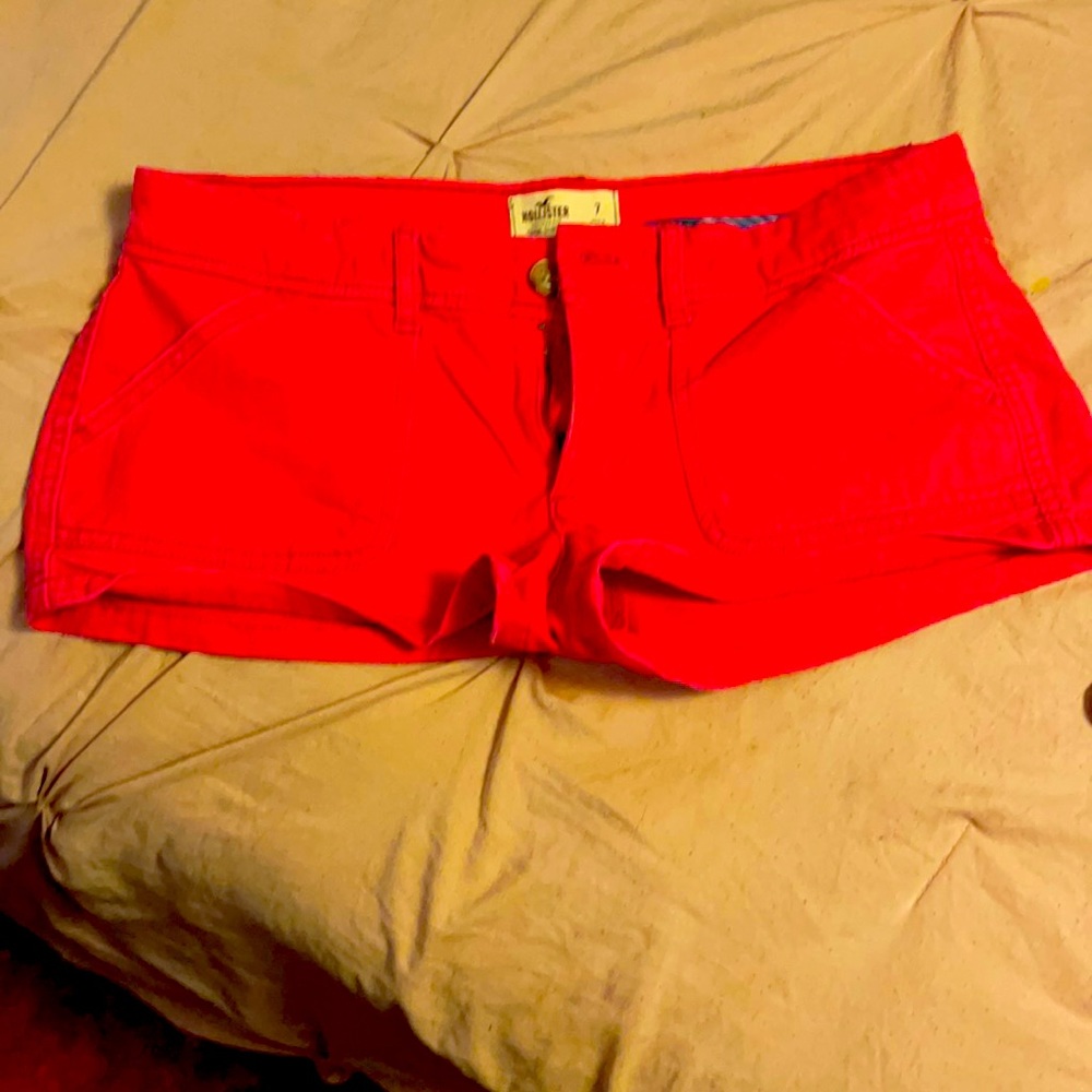 Hollister women shorts, great condition